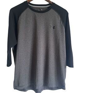 Under Armour Gray and Black Men's Quarter Length Sleeve Raglan Tee Size Medium